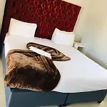 Victoria Lodge Studio Apartment